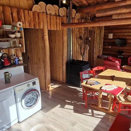 Дом отдыха Le Refuge Enchante Et Sauna Privatif *