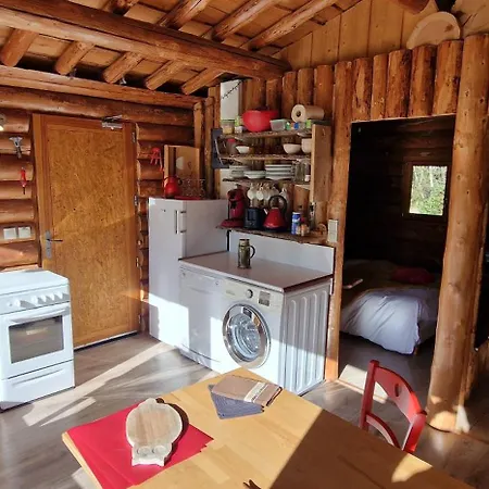 Дом отдыха Le Refuge Enchante Et Sauna Privatif *